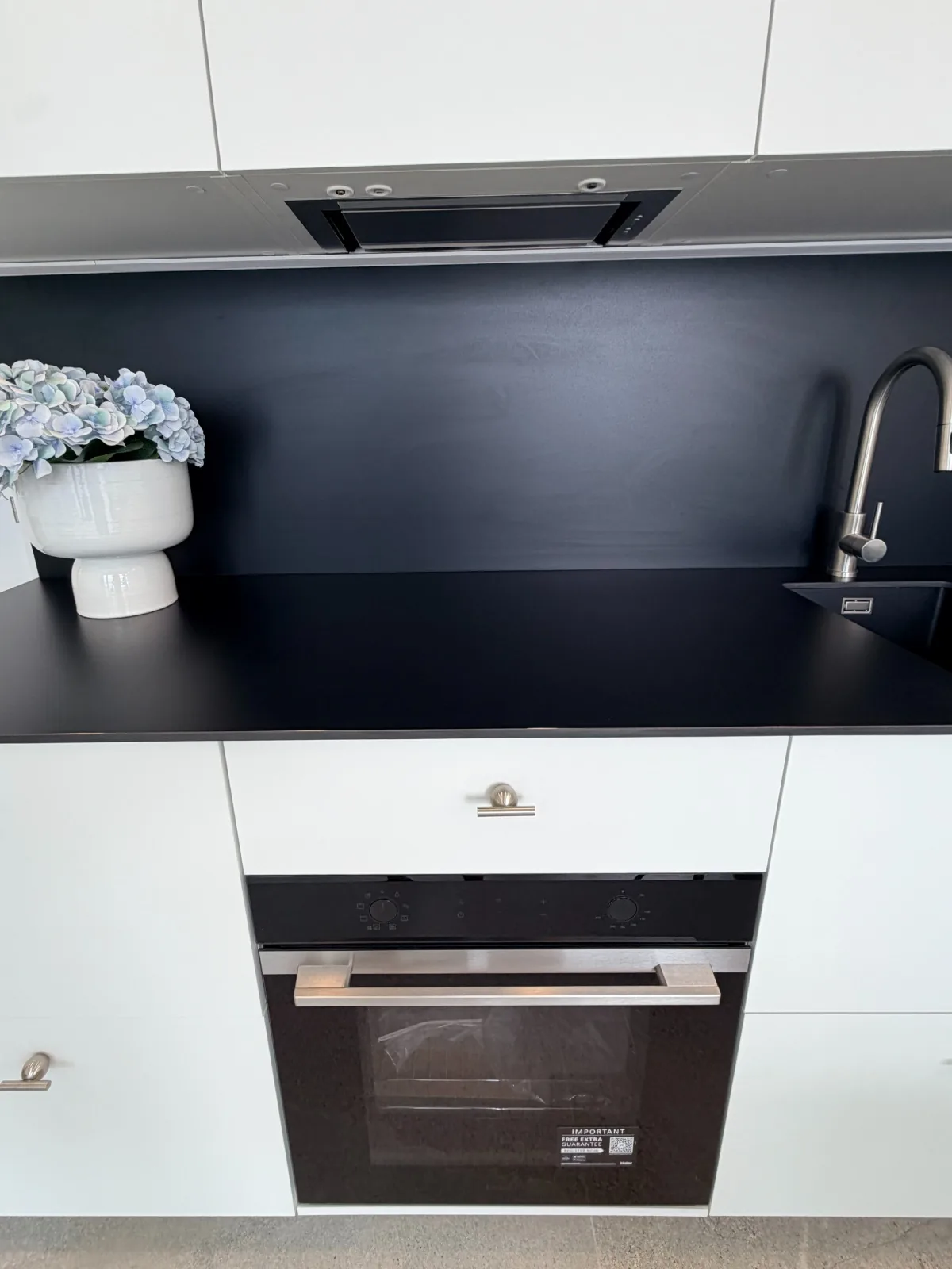 AP. 3   Nowoczesny apartament z przestronnym tarasem w Los Abrigos na Teneryfie, 3- pokojowy na Teneryfie — zdjęcie 14 z 43