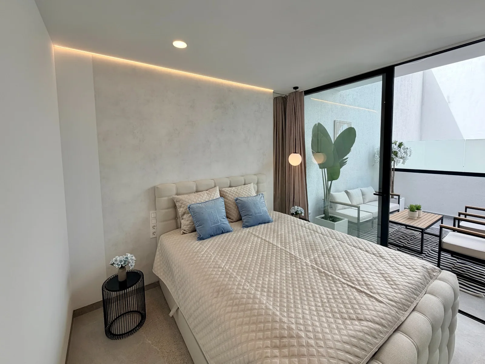 AP. 3   Nowoczesny apartament z przestronnym tarasem w Los Abrigos na Teneryfie, 3- pokojowy na Teneryfie — zdjęcie 25 z 43