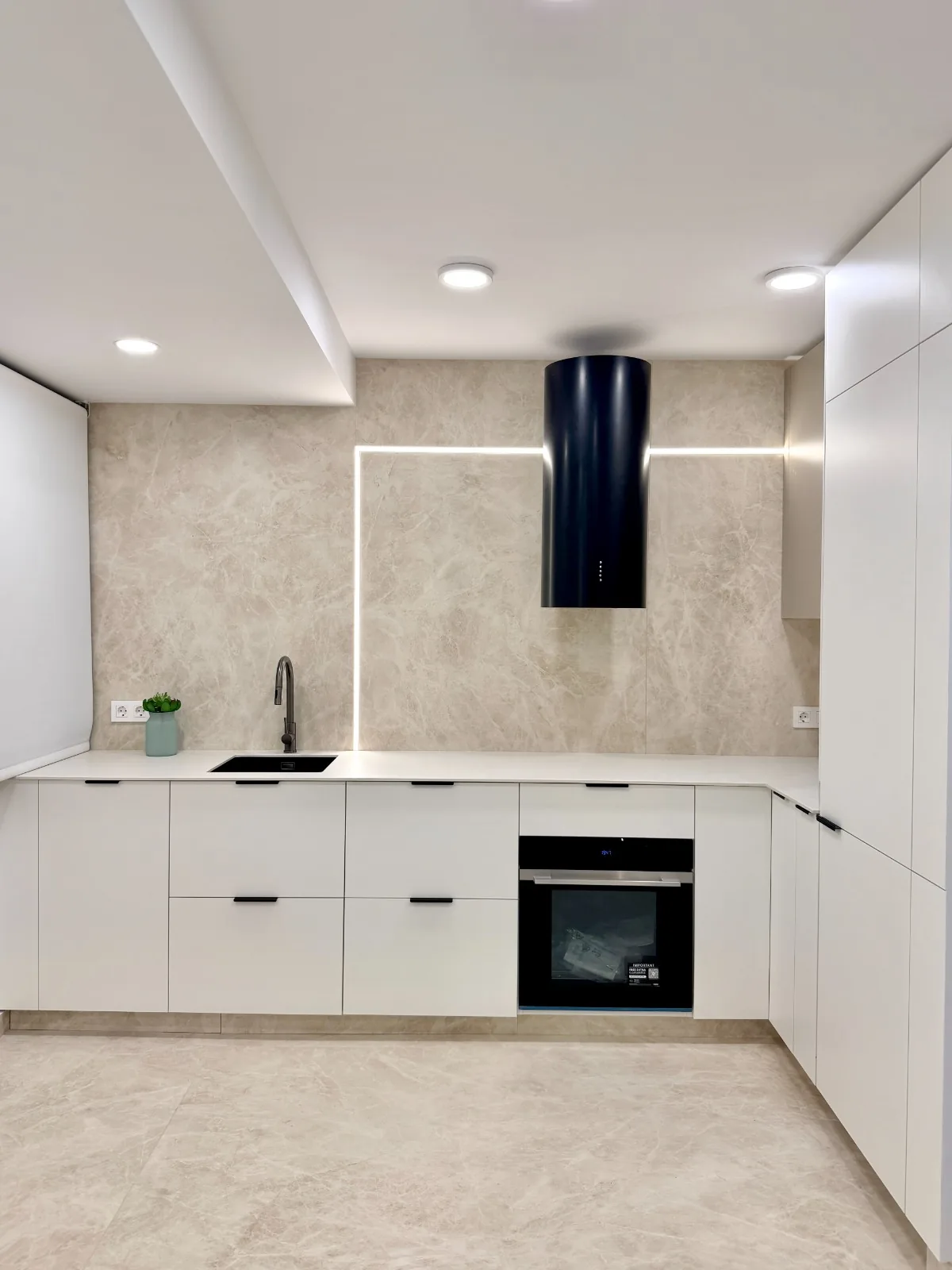 AP. 7  Apartament na sprzedaż w Los Abrigos z tarasem panoramicznym 360° na Teneryfie — zdjęcie 5 z 47