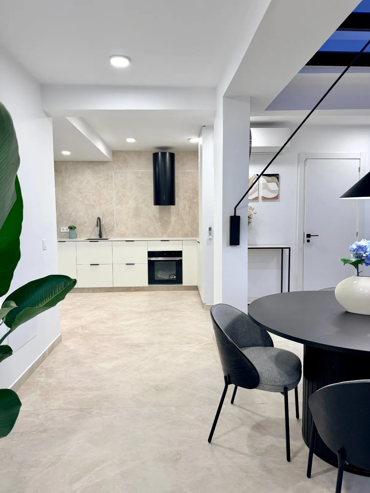 AP. 7  Apartament na sprzedaż w Los Abrigos z tarasem panoramicznym 360° na Teneryfie — zdjęcie 28 z 47