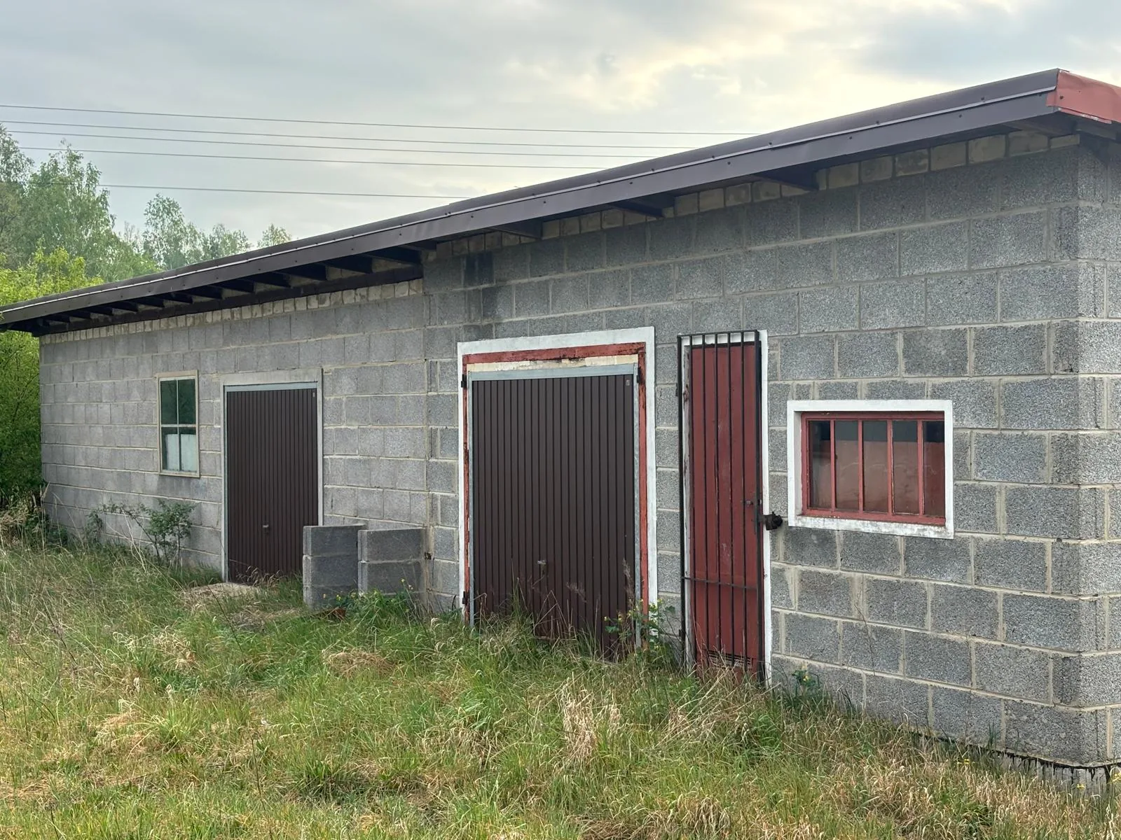Działka inwestycyjna 15 100 m² w Gąbie (gm. Mszczonów) – Projekt osiedla i aktywne pozwolenie na budowę w Polsce